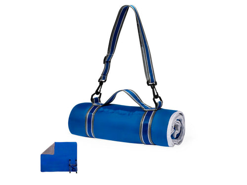 Hochwertige Picknickdecke aus weichem und warmem 140 g/m² Polarfleece mit einer strapazierfähigen 190 g/m² Polyester-Rückseite - Zoran Personalisiert