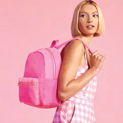 Sacs à main, sacs à dos, peluches et accessoires